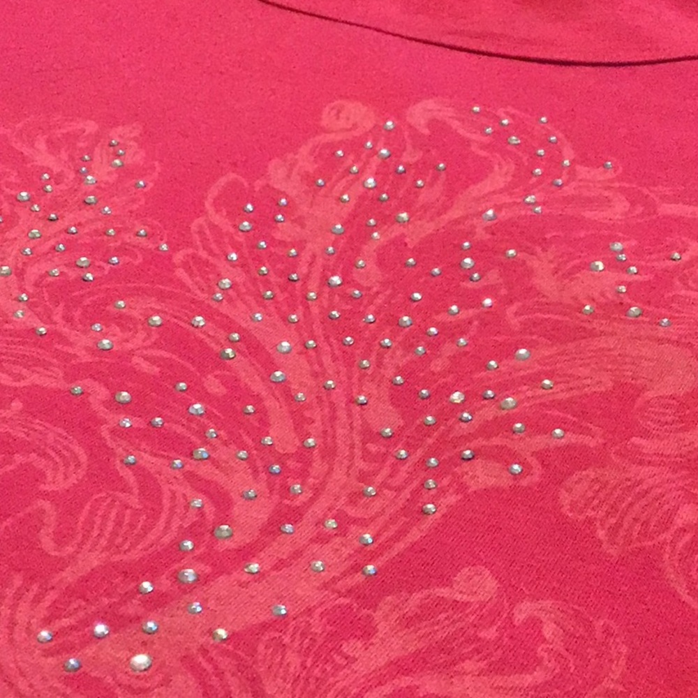 Pink Rhinestone Filigree Top - Picture 2 of 8